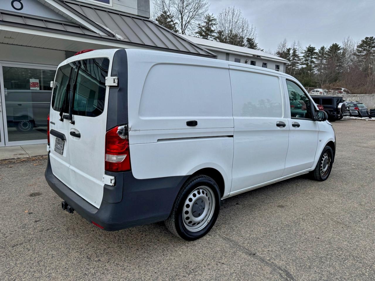 MERCEDES-BENZ METRIS