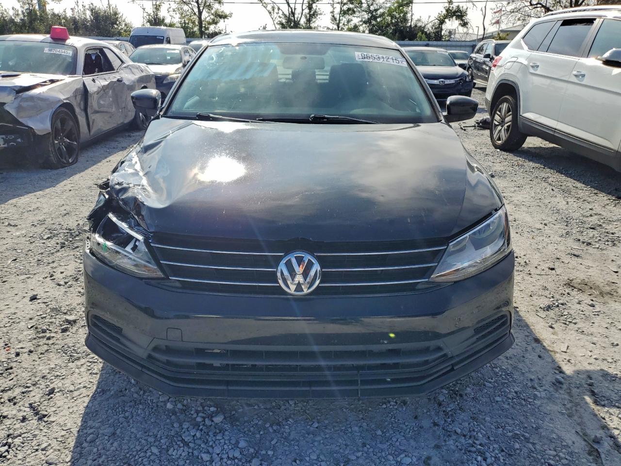 VOLKSWAGEN JETTA S