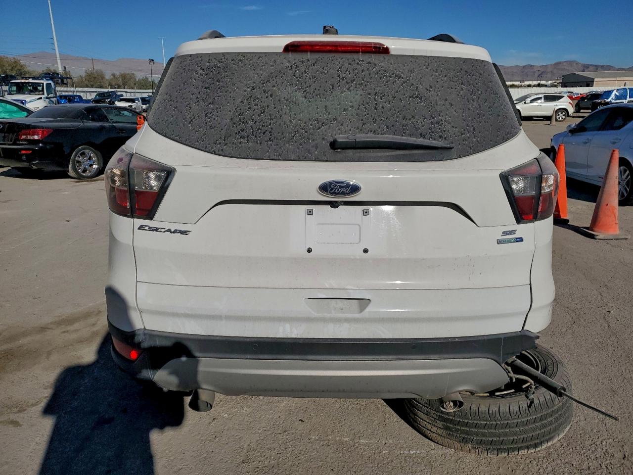 FORD ESCAPE SE