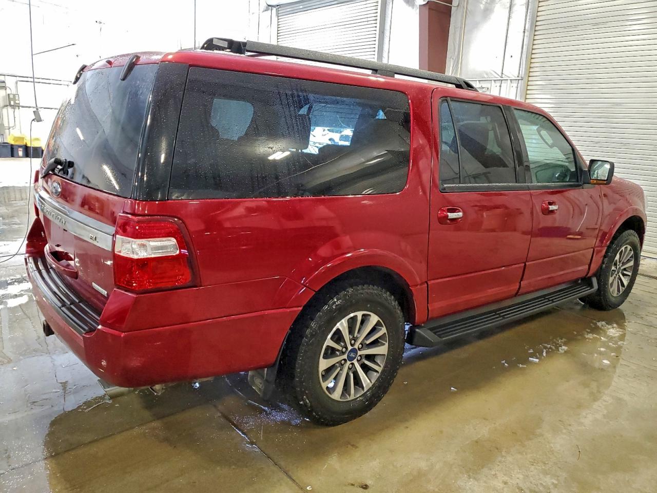 FORD EXPEDITION EL XLT