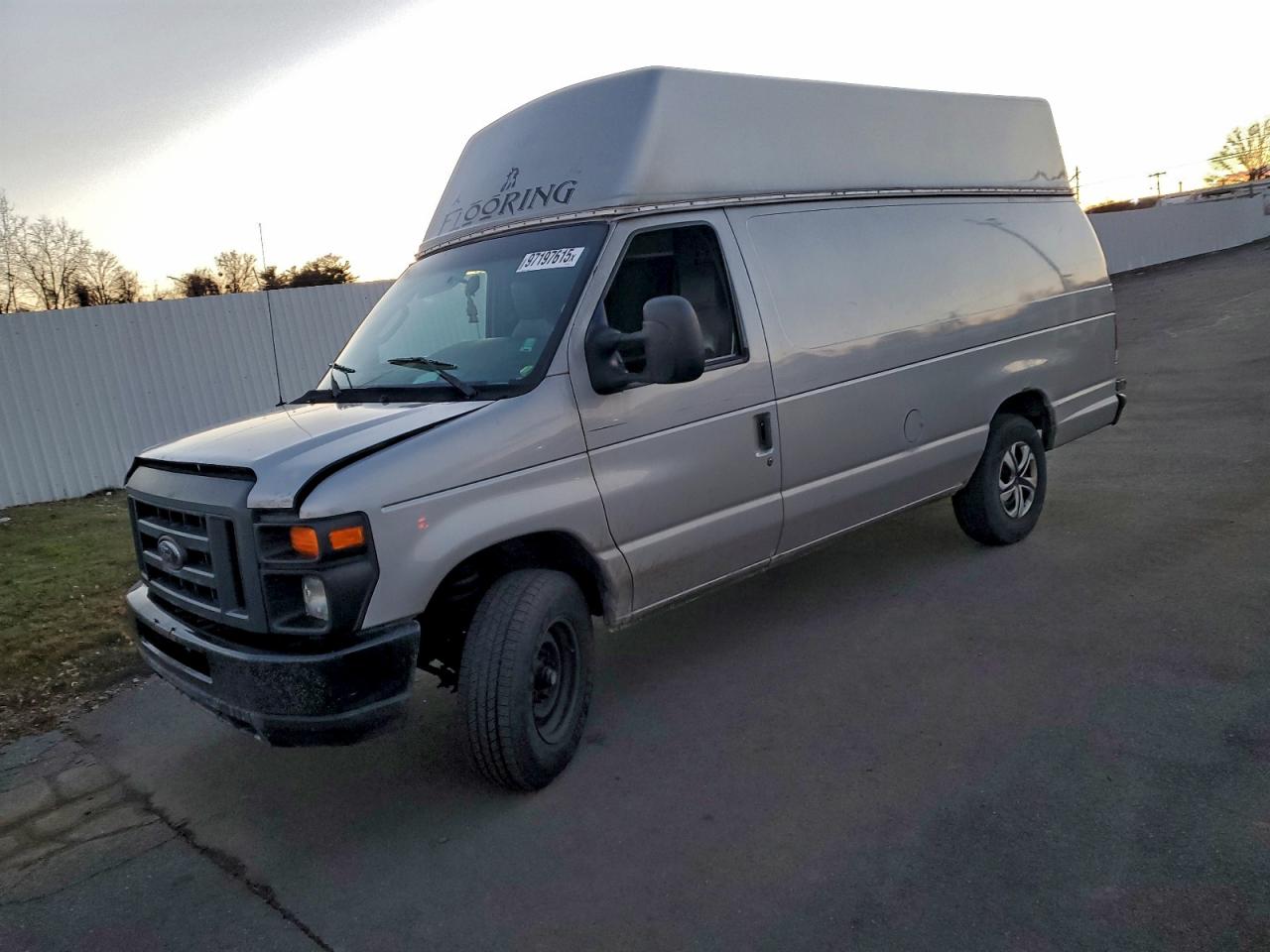 FORD ECONOLINE E250 VAN