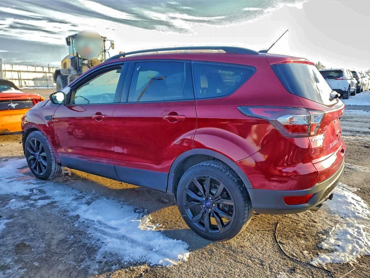 FORD ESCAPE SE