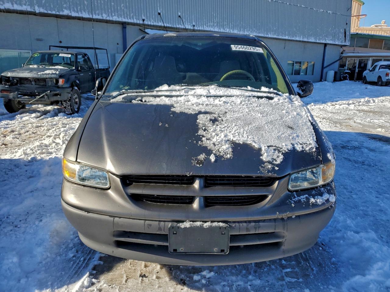 Lot #3310388960 1998 DODGE GRAND CARA