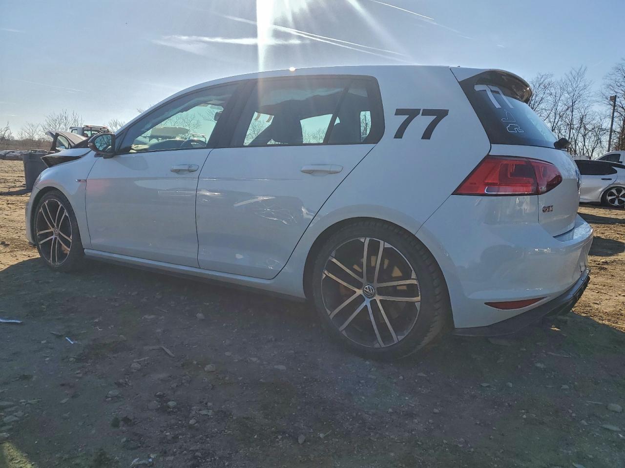 VOLKSWAGEN GOLF GTI S/SE