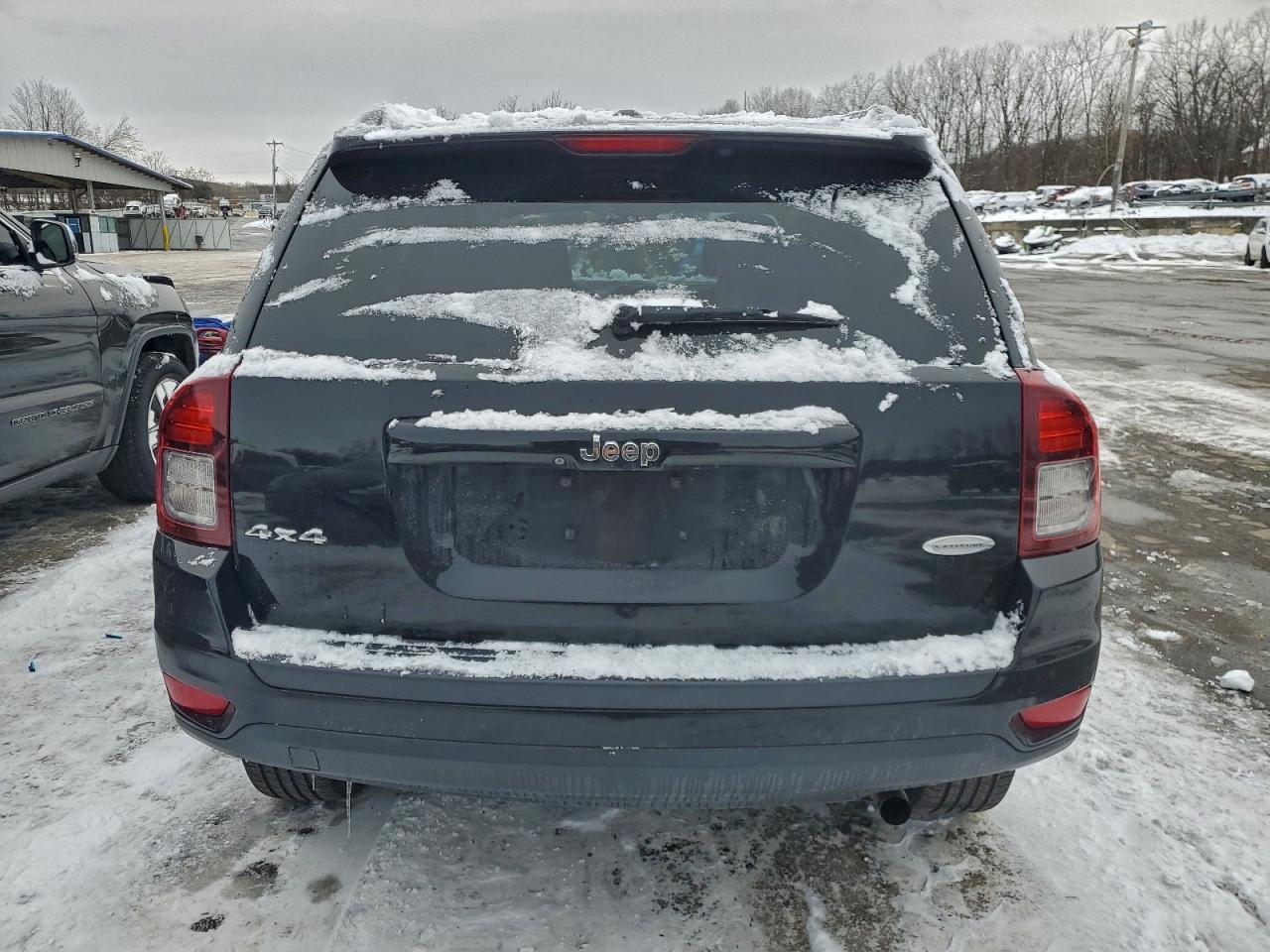 Lot #3317704095 2015 JEEP COMPASS LA