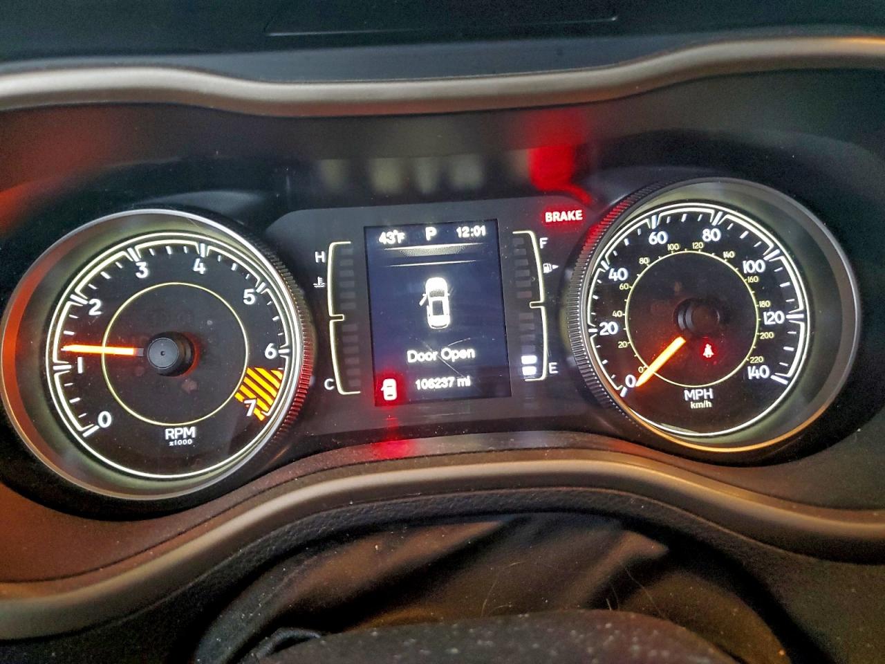 JEEP GRAND CHEROKEE LATITUDE