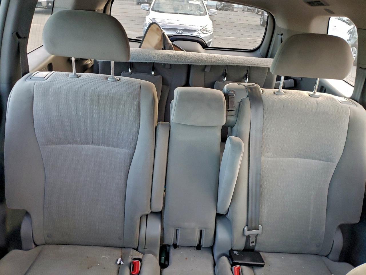 TOYOTA HIGHLANDER BASE