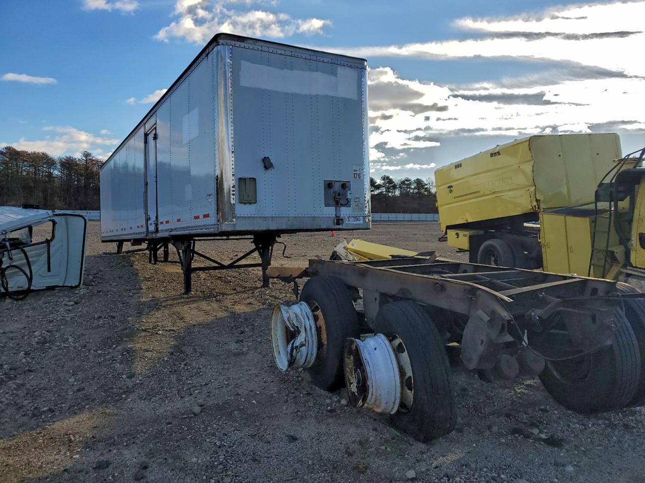 Lot #3311465258 2006 WABASH 45'TRAILER