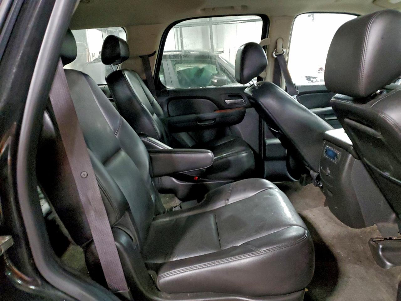 CHEVROLET TAHOE K1500 LTZ