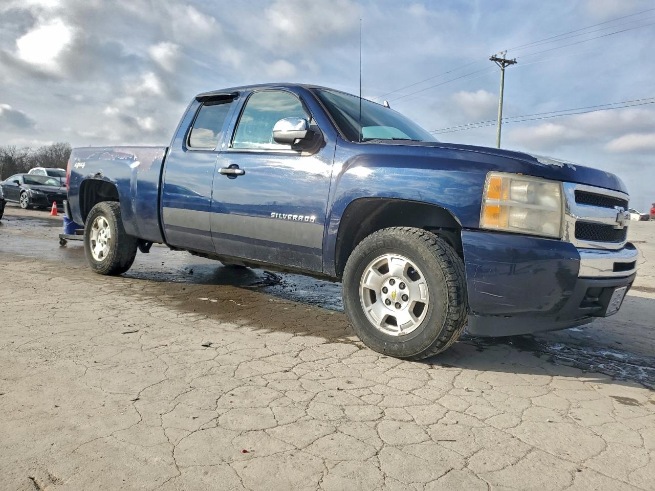 CHEVROLET SILVERADO K1500 LS