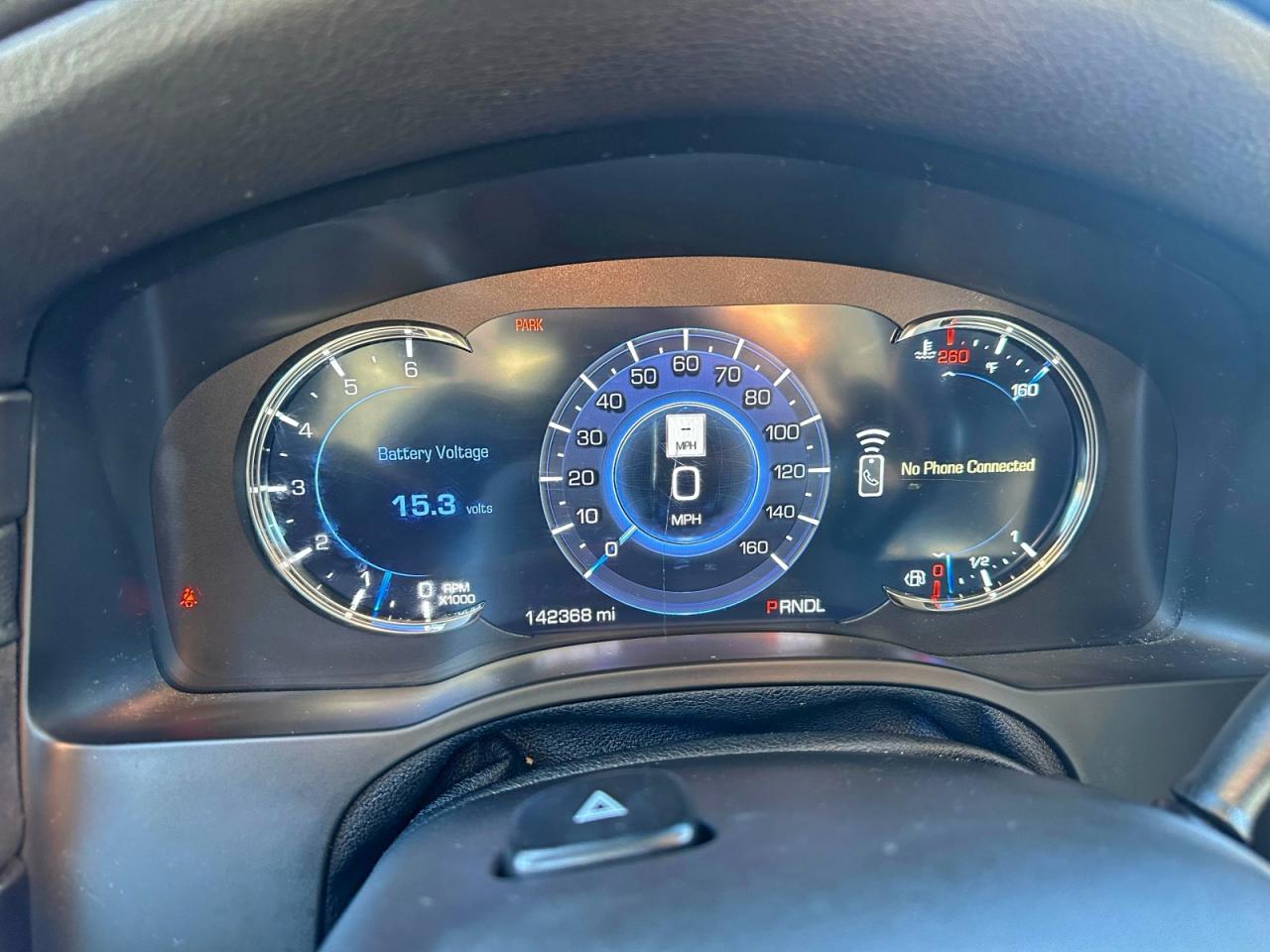 Lot #3316737416 2017 CADILLAC ESCALADE L