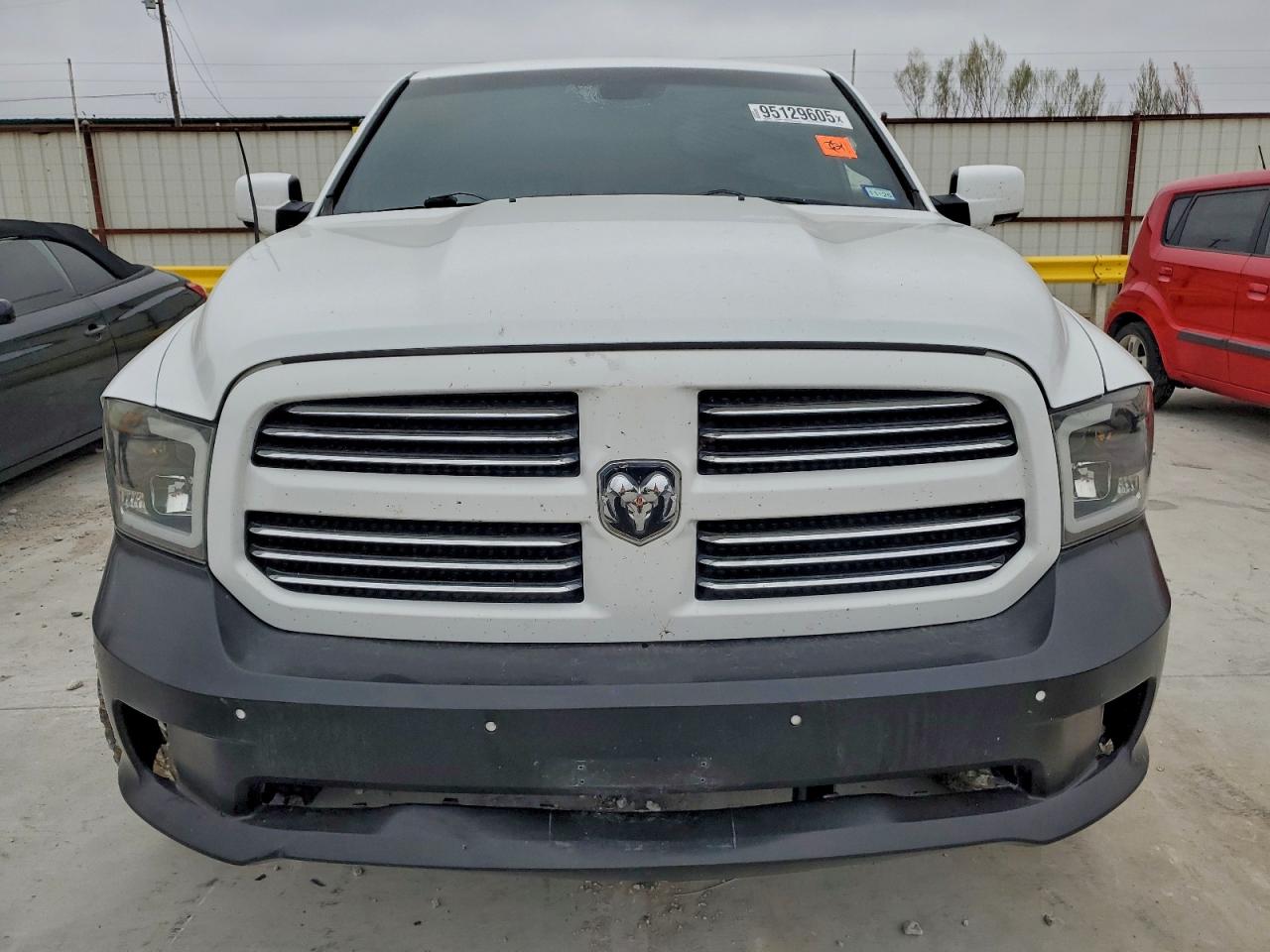 RAM 1500 SPORT
