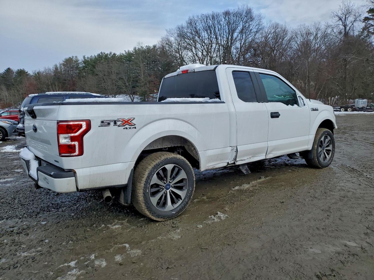 FORD F-150 SUPER CAB