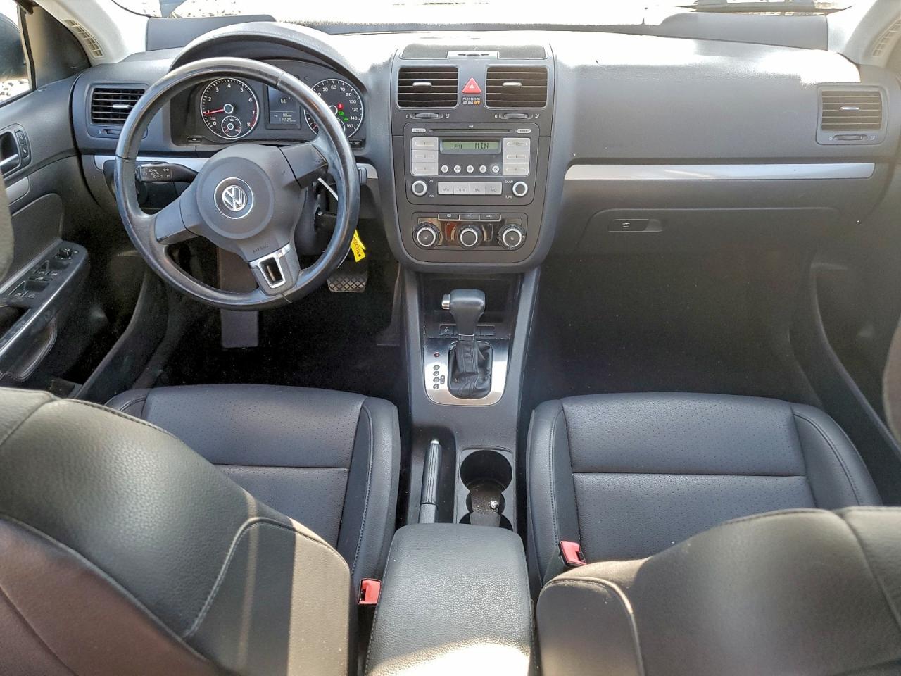 VOLKSWAGEN JETTA LIMITED