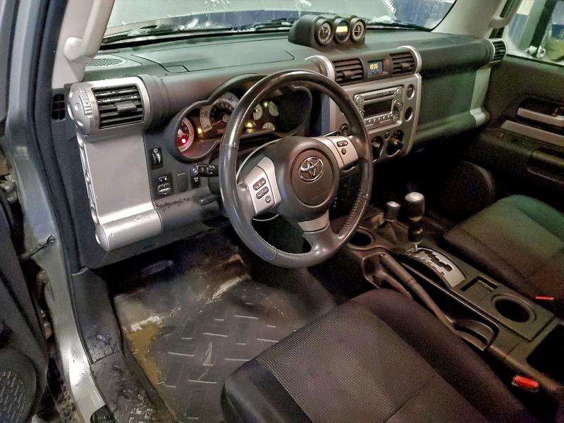 2012 TOYOTA FJ CRUISER #3308290162
