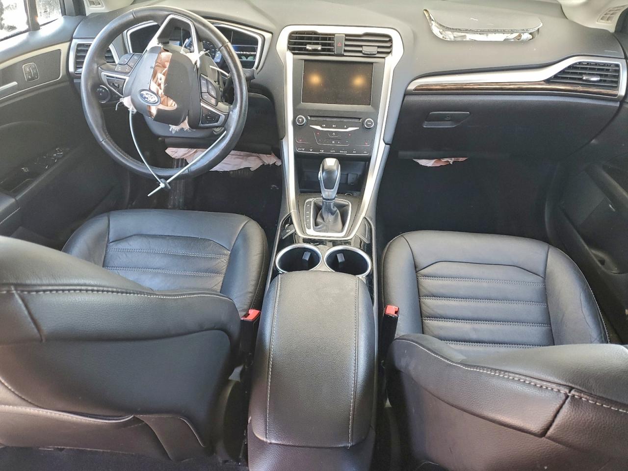 FORD FUSION SE HYBRID