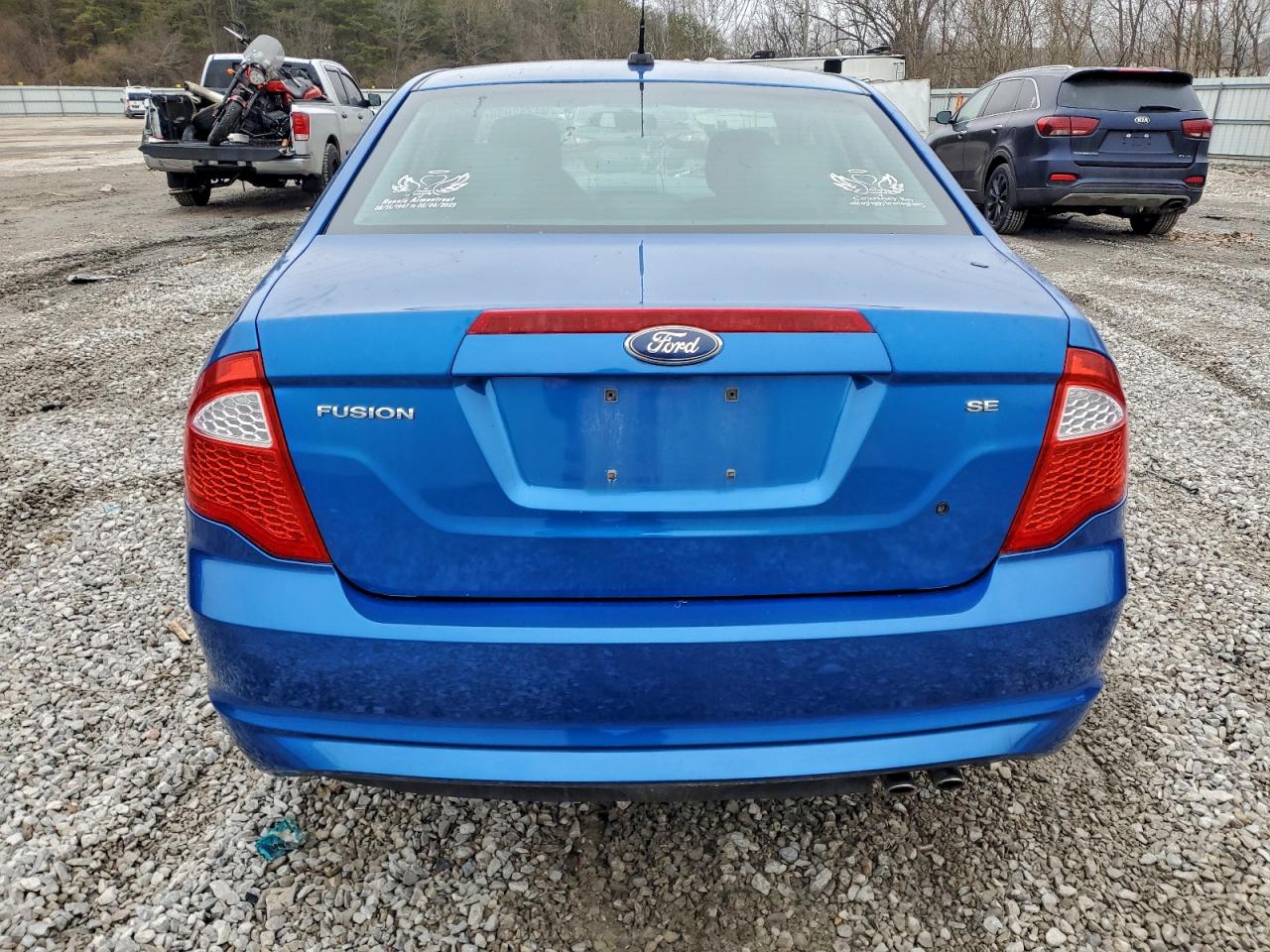 FORD FUSION SE
