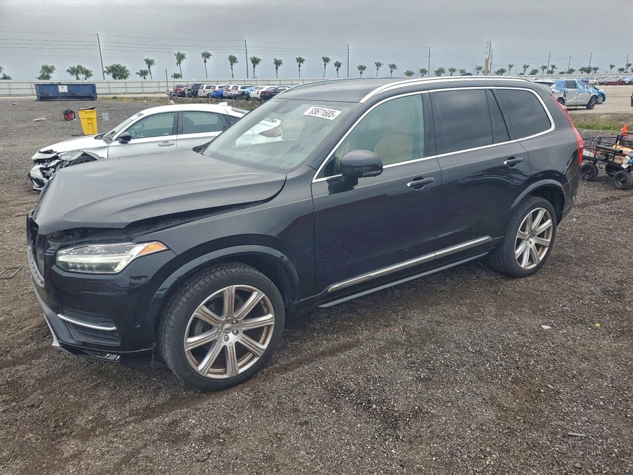 VOLVO XC90 T6