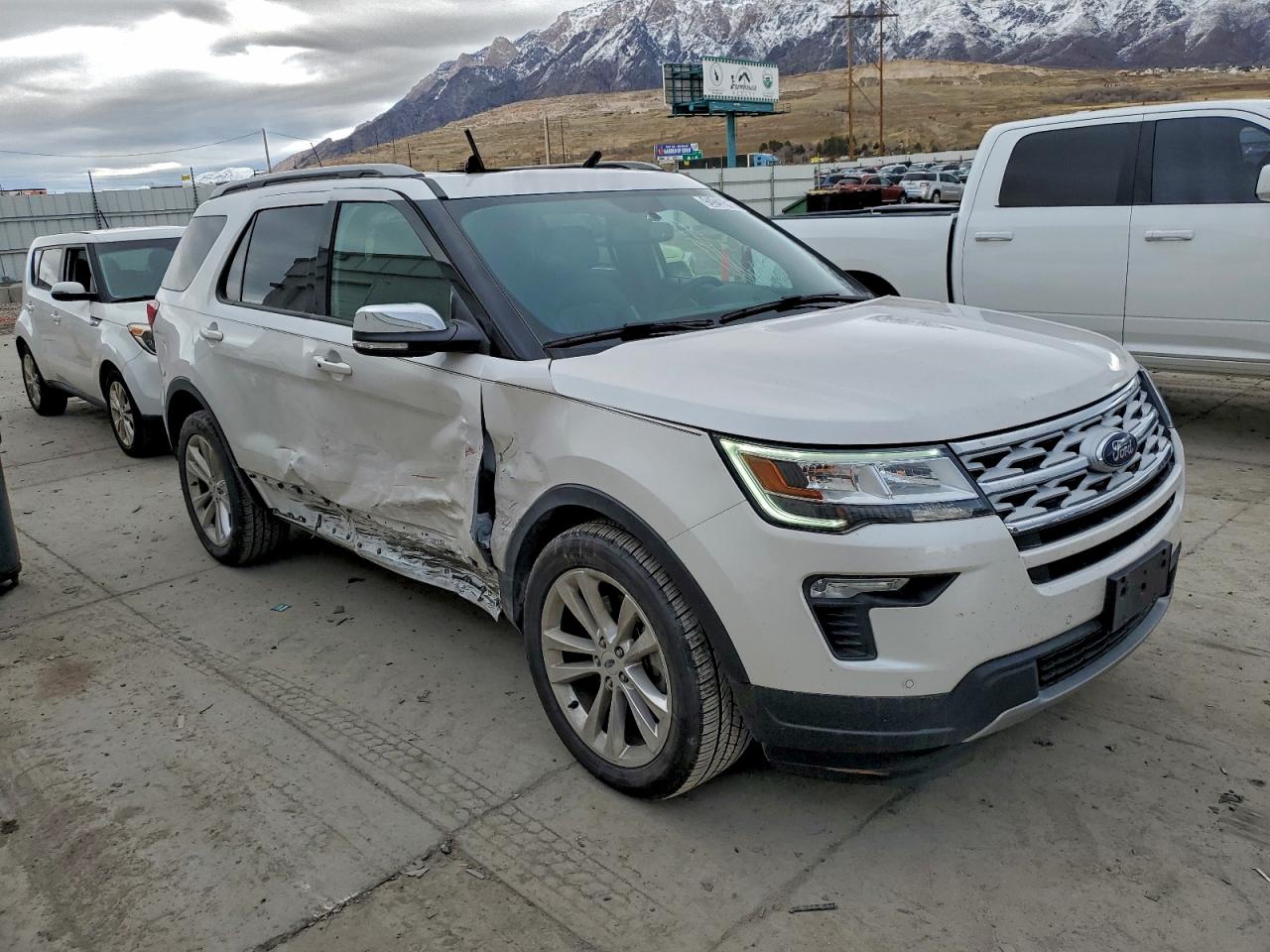 FORD EXPLORER XLT