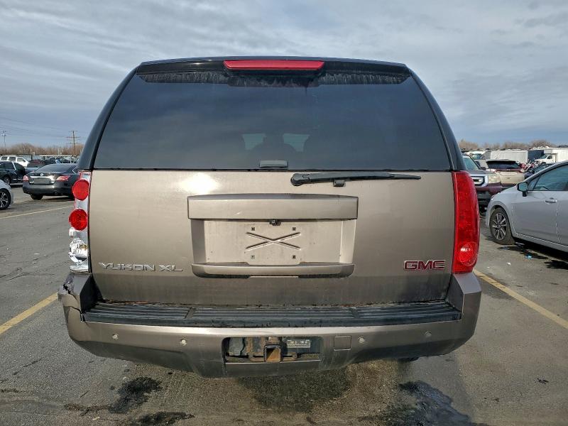 2014 GMC YUKON XL K #3308416289
