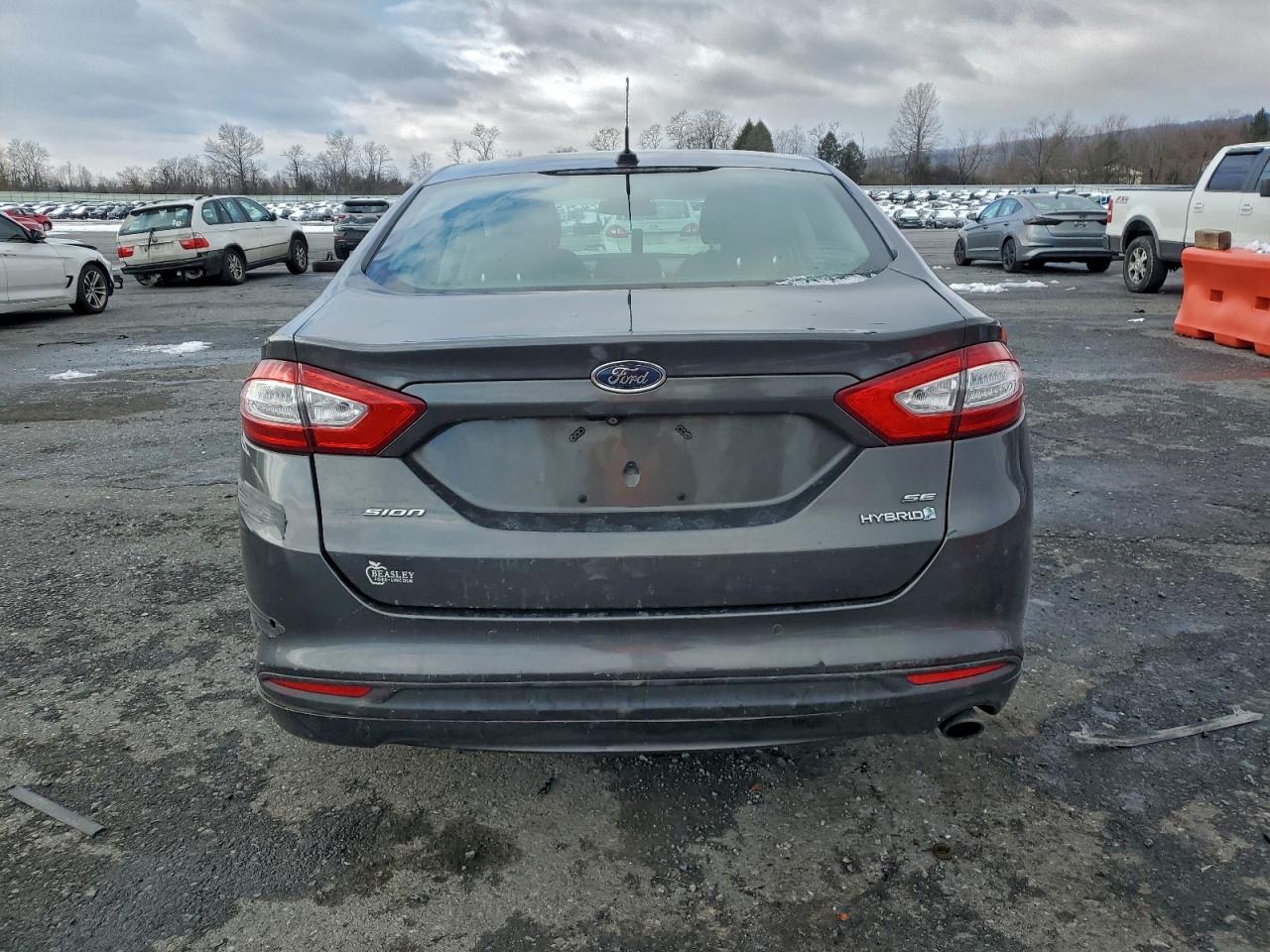 FORD FUSION SE HYBRID