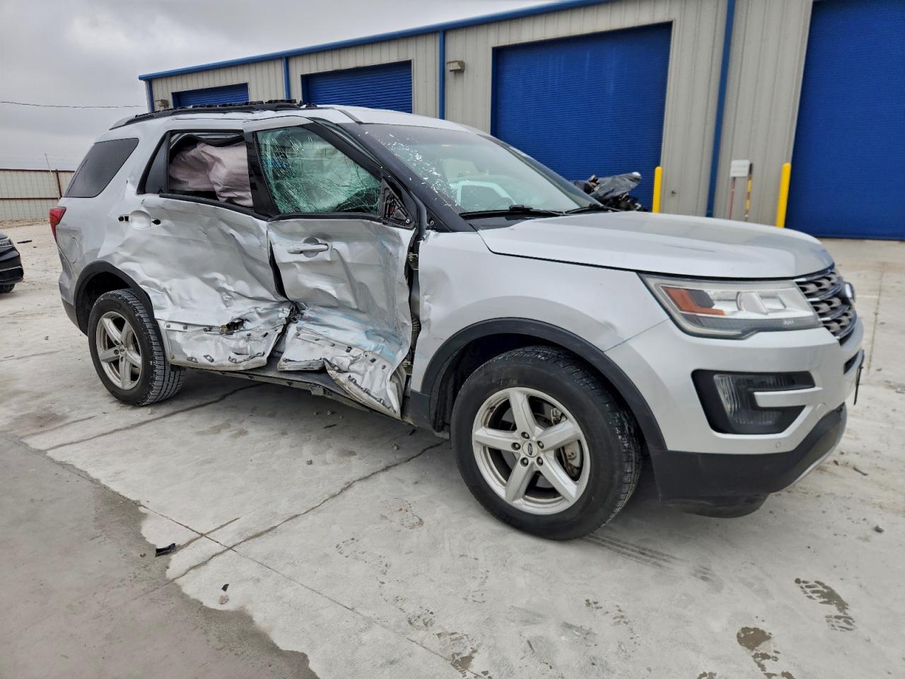 Lot #3318098368 2016 FORD EXPLORER X