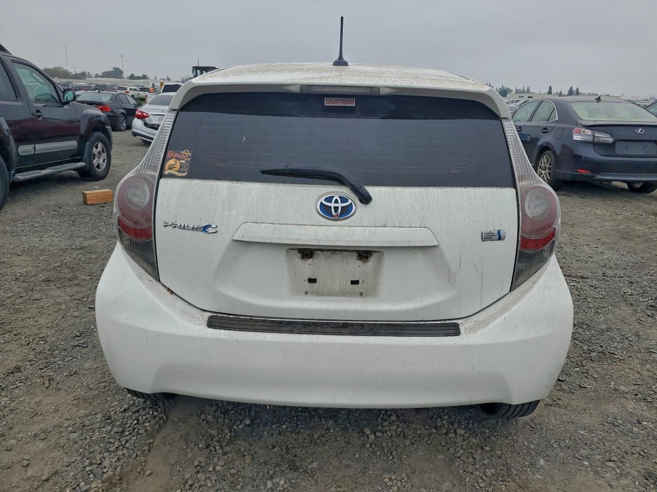 TOYOTA PRIUS C