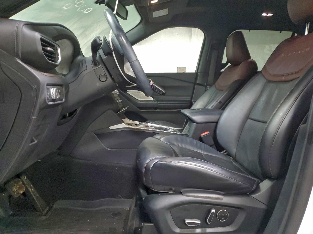 FORD EXPLORER PLATINUM