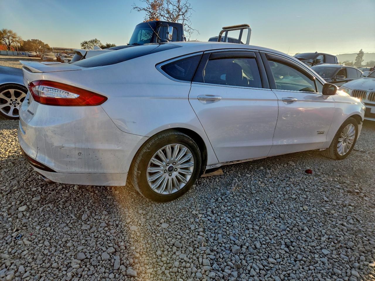Lot #3318016543 2014 FORD FUSION TIT