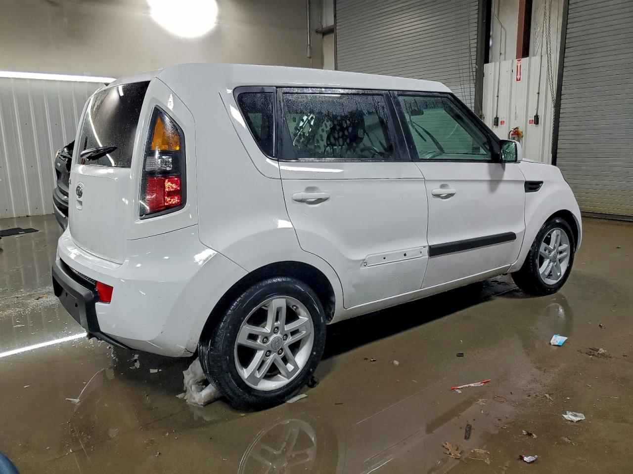 KIA SOUL +