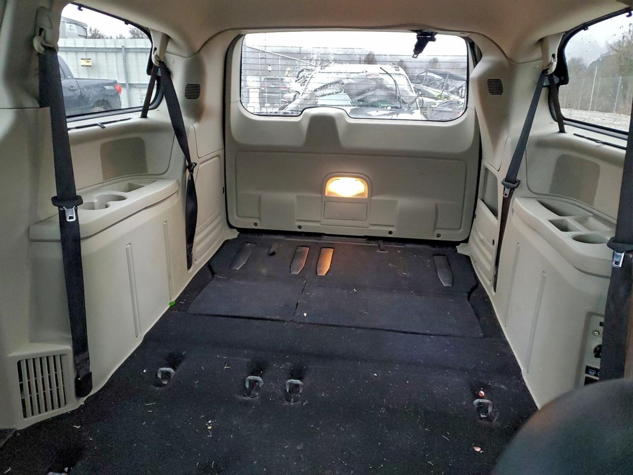 CHRYSLER TOWN & COUNTRY TOURING