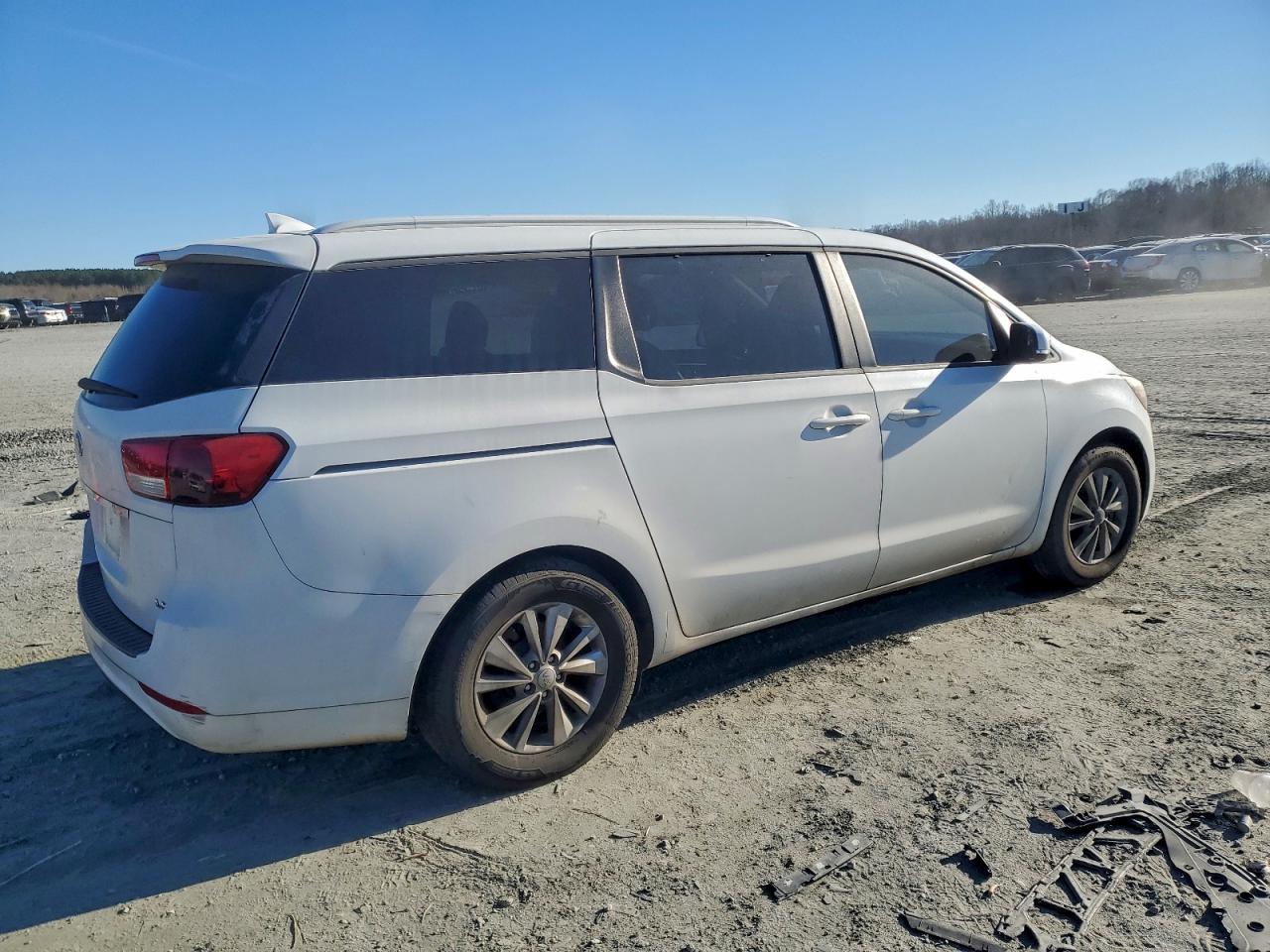 Lot #3316800413 2015 KIA SEDONA LX