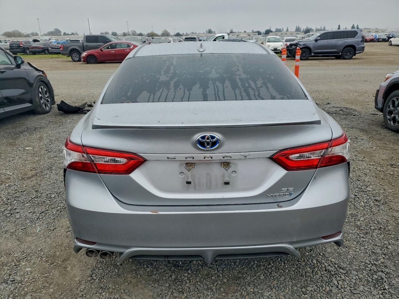 TOYOTA CAMRY SE