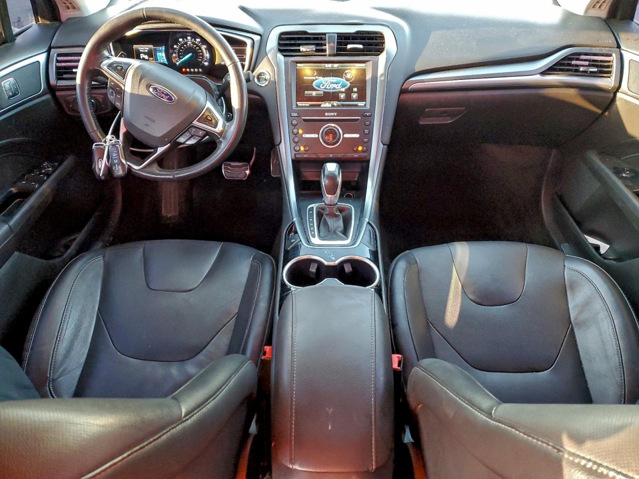 FORD FUSION TITANIUM