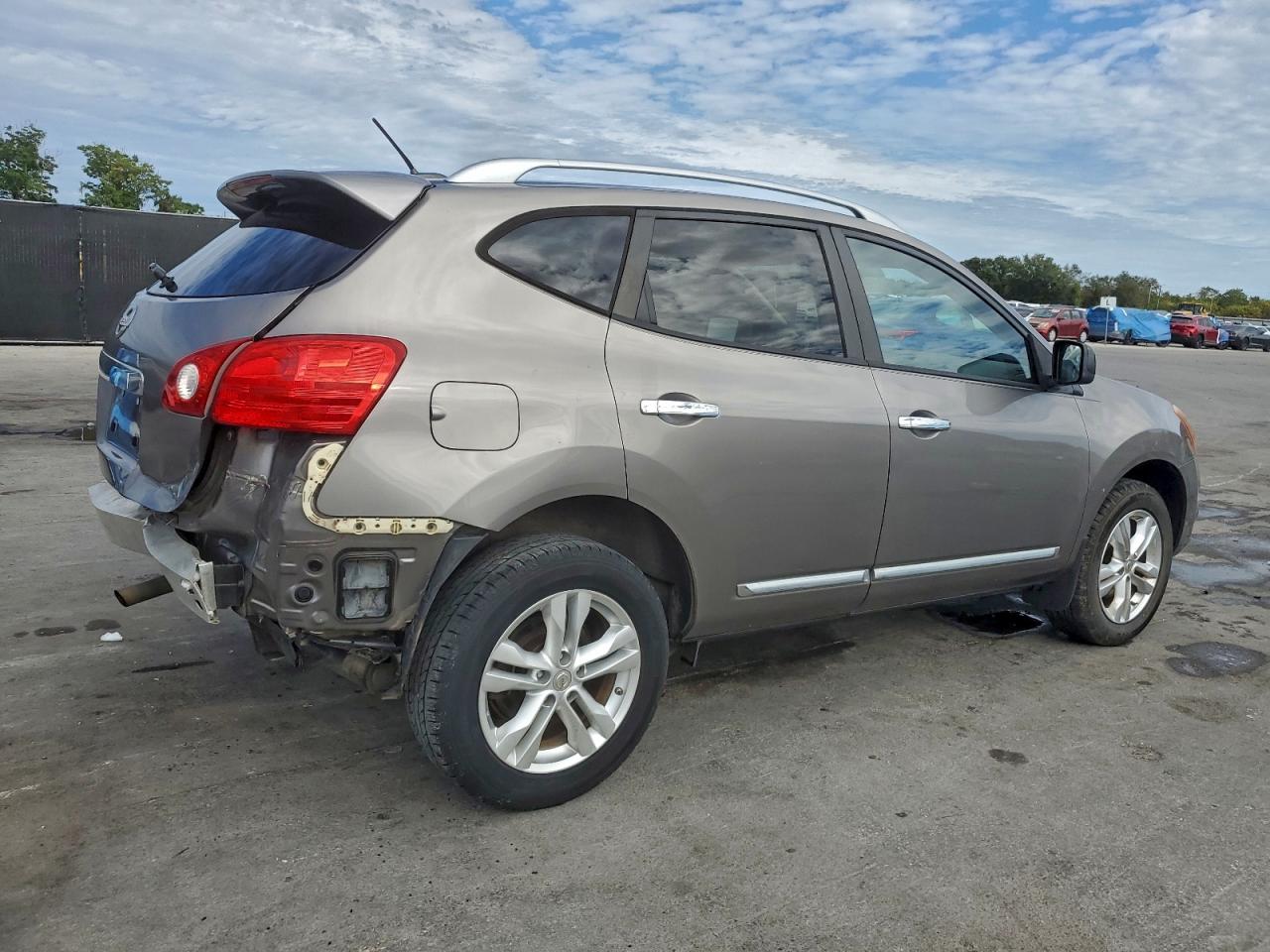 Lot #3302816976 2015 NISSAN ROGUE SELE