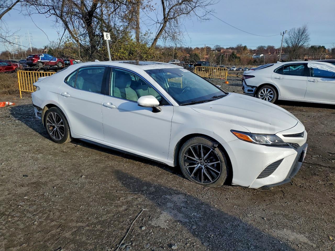 Lot #3302758359 2019 TOYOTA CAMRY L