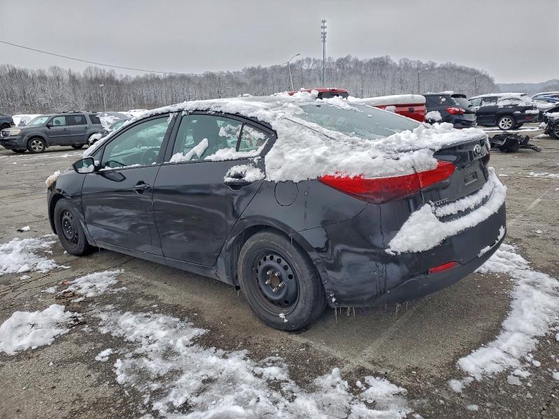 2015 KIA FORTE LX #3303963735