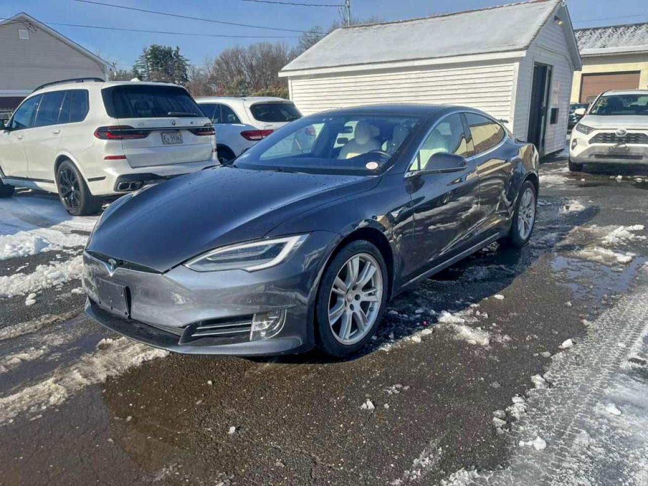 TESLA MODEL S