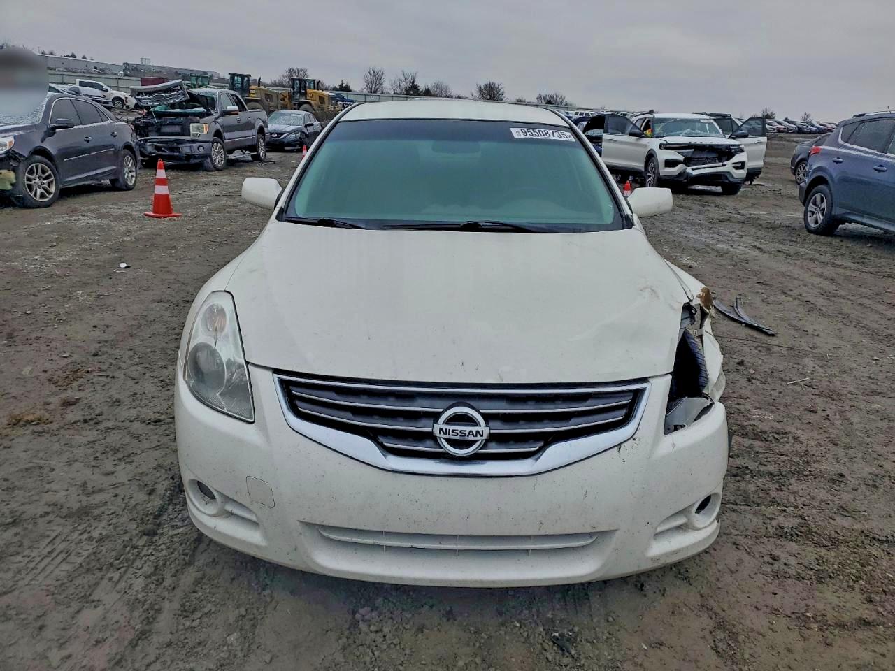 NISSAN ALTIMA BASE