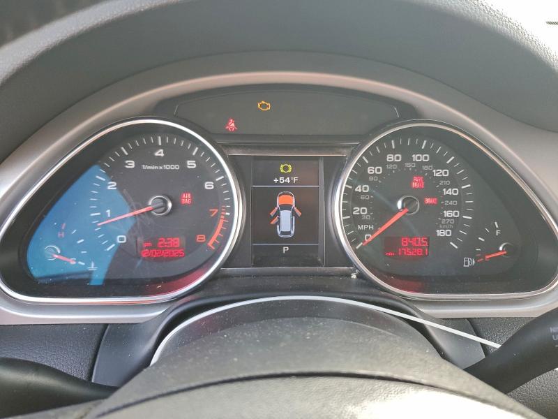 2010 AUDI Q7 PREMIUM #3303707544