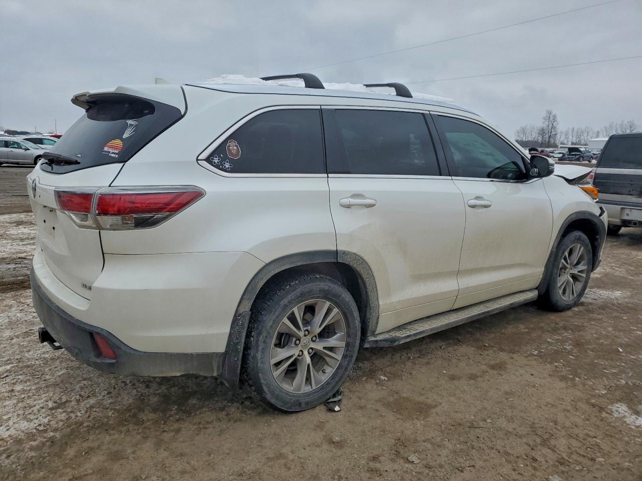 TOYOTA HIGHLANDER XLE