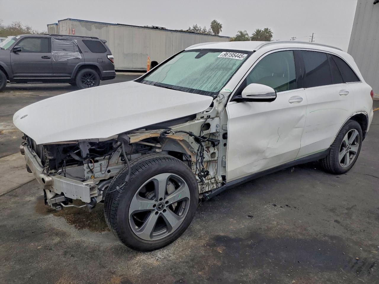 MERCEDES-BENZ GLC-CLASS 300 4MATIC