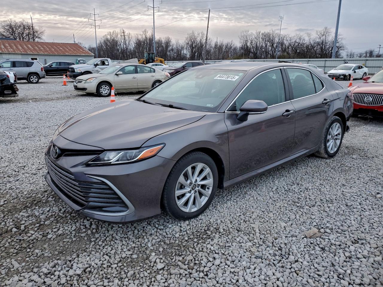 TOYOTA CAMRY LE