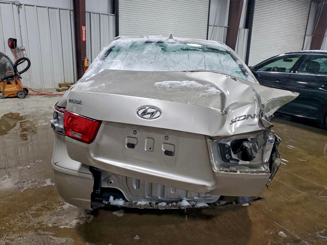 Lot #3311722252 2009 HYUNDAI SONATA GLS