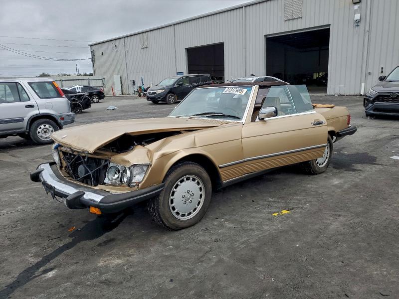 1987 MERCEDES-BENZ 560 SL #3304765983