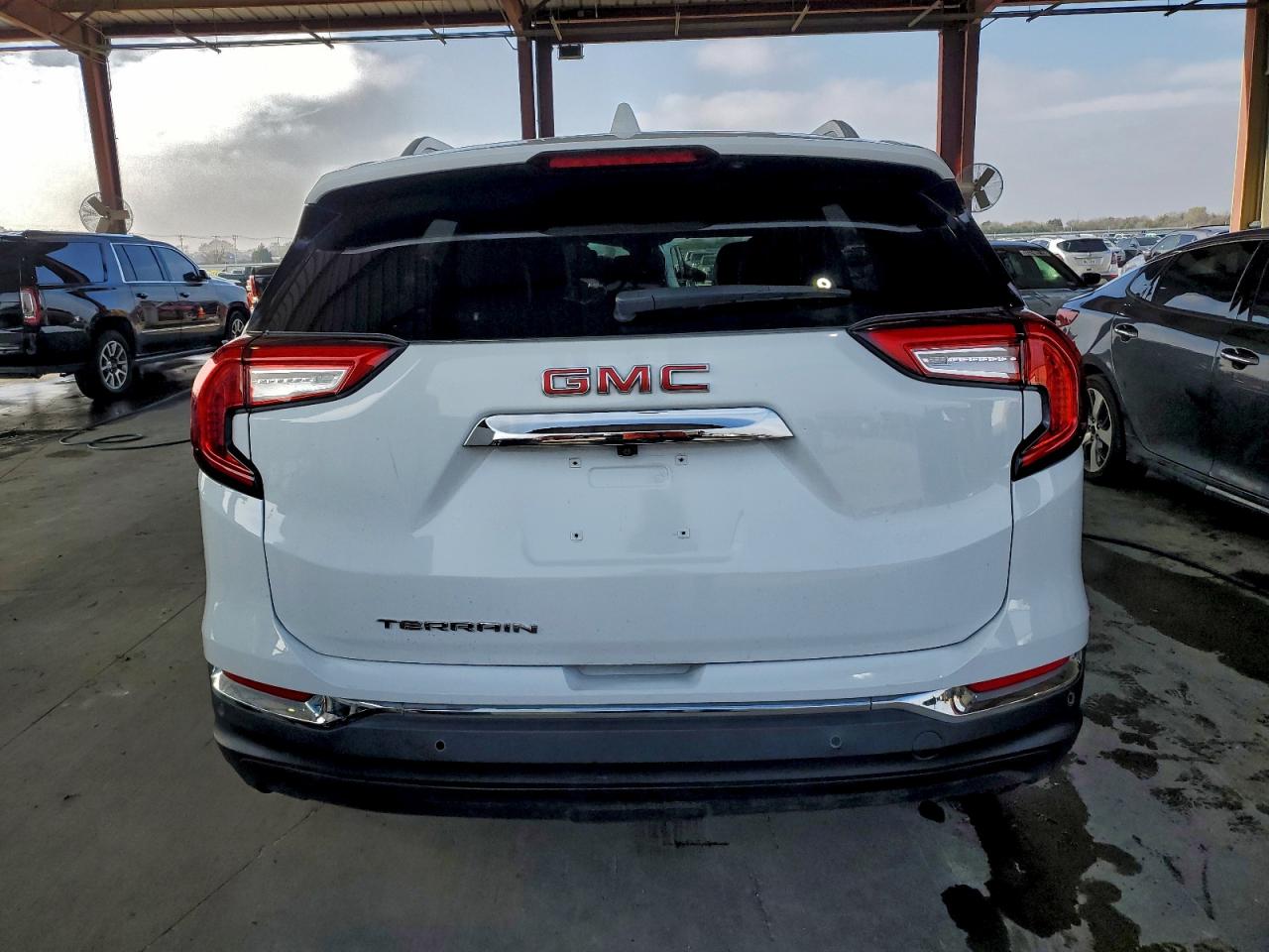 GMC TERRAIN SLT