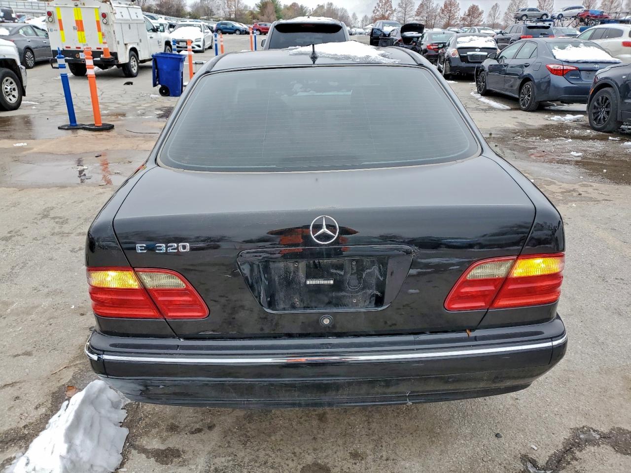 Lot #3316712443 2000 MERCEDES-BENZ E 320