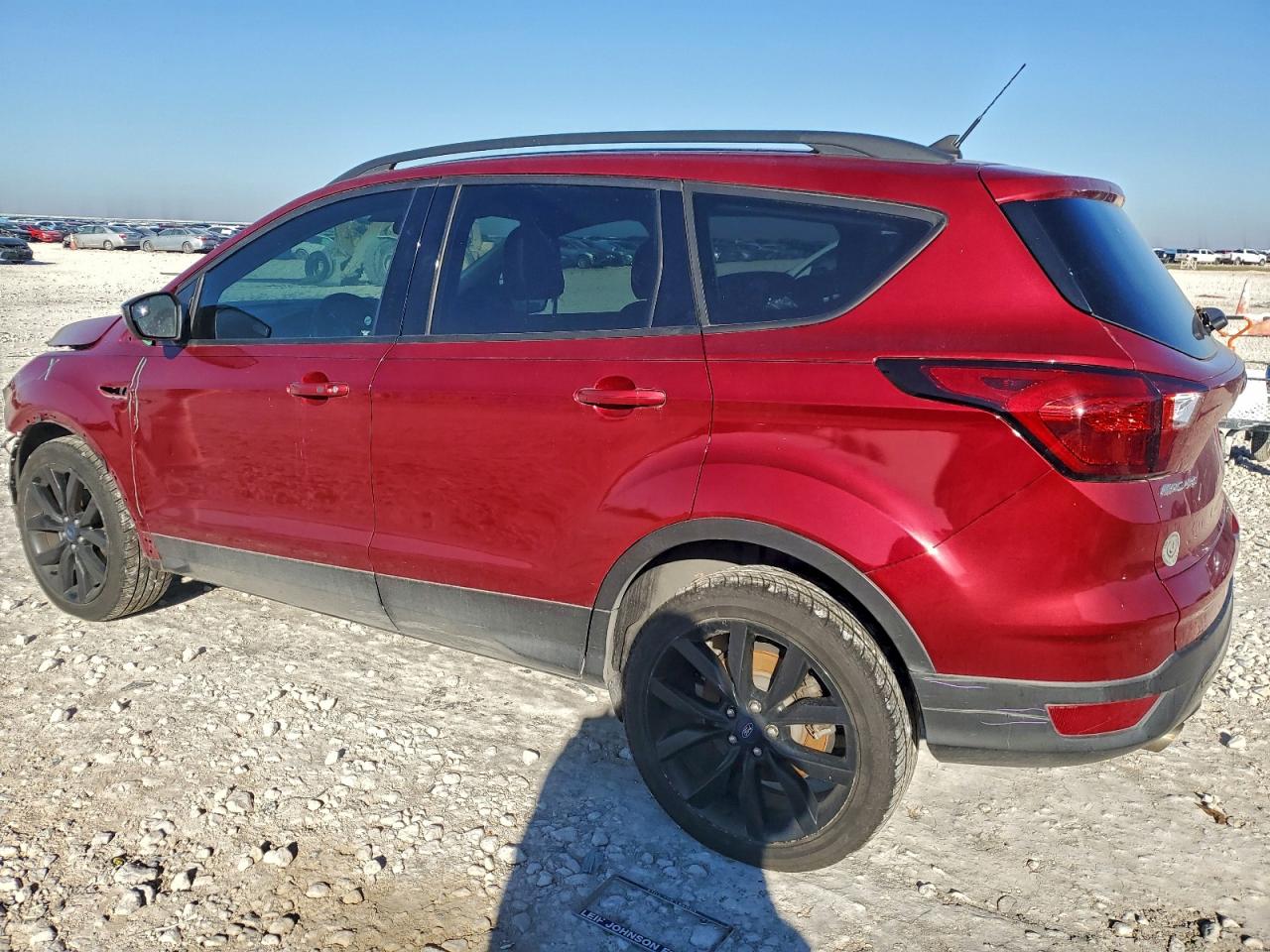 FORD ESCAPE SE