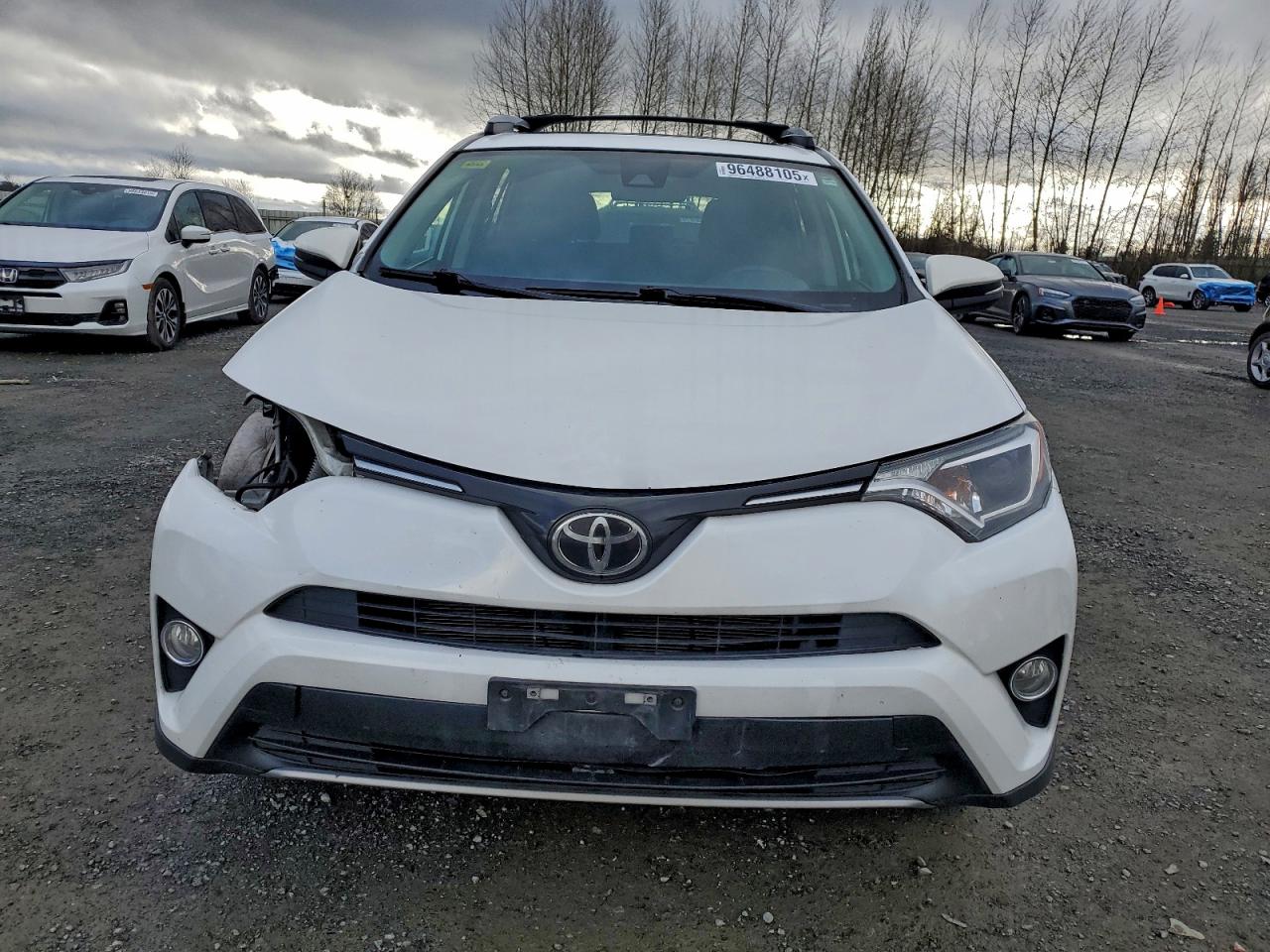 Lot #3318054415 2017 TOYOTA RAV4 XLE