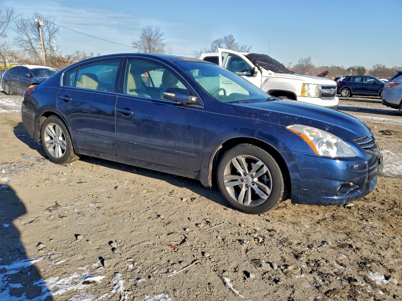 NISSAN ALTIMA SR